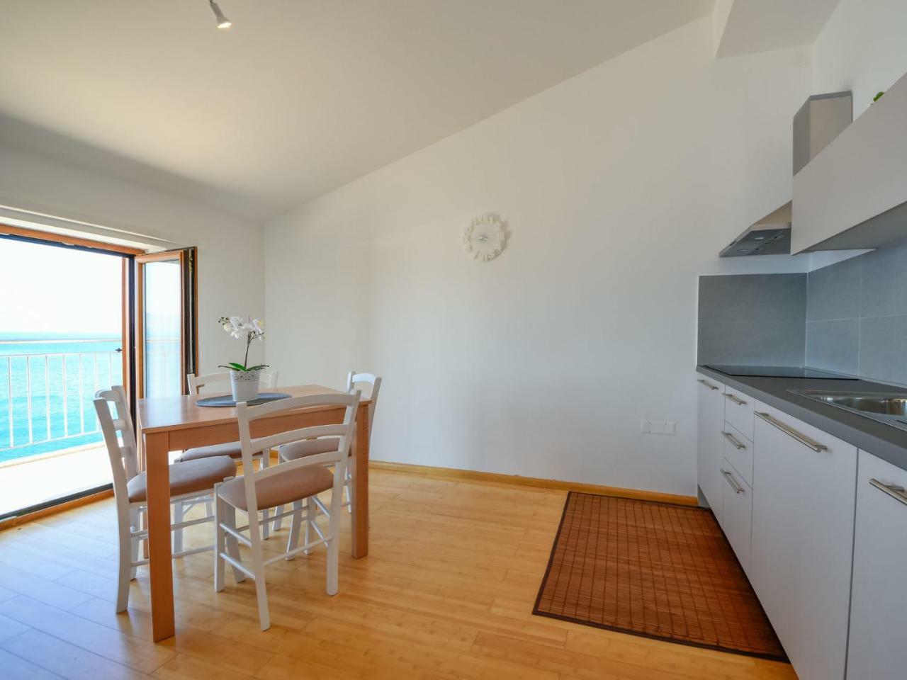 Apartment Val 2-1 By Interhome Sveti Juraj Esterno foto